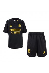Real Madrid Babyklær Tredje Fotballdrakt til barn 2023-24 Korte ermer (+ Korte bukser)
